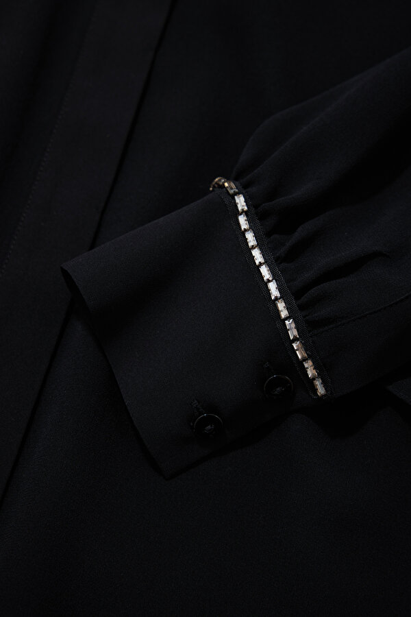 BLACK LONG SLEEVE SHIRT 12