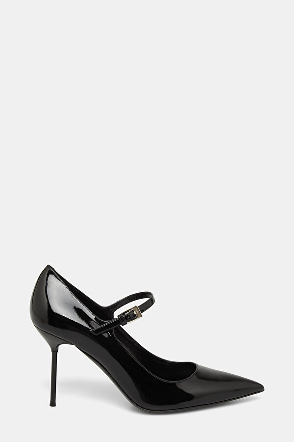 BLACK PATENT LEATHER SHOES