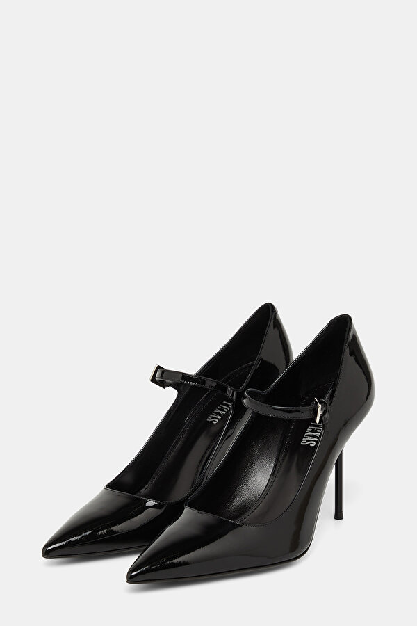 BLACK PATENT LEATHER SHOES 2
