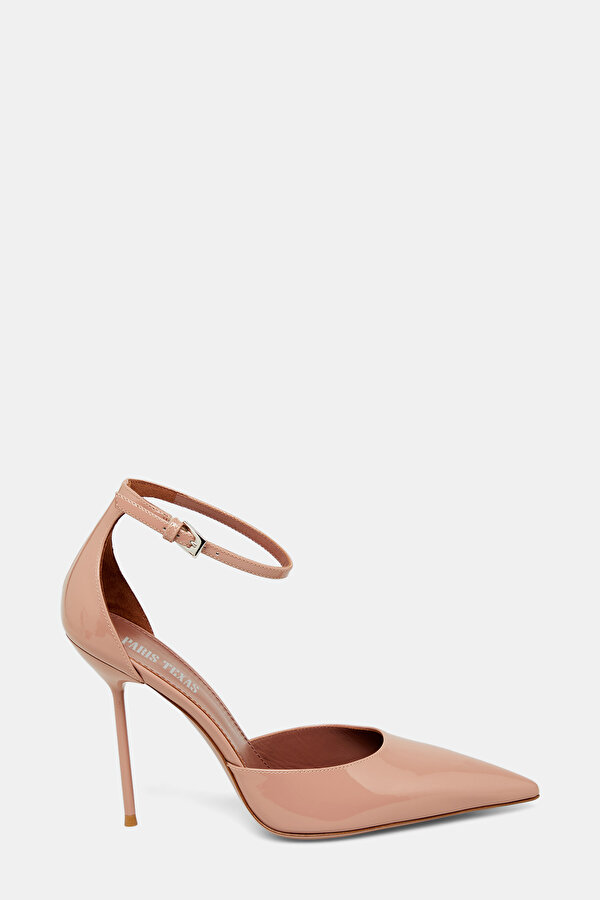 BEIGE PATENT LEATHER SHOES