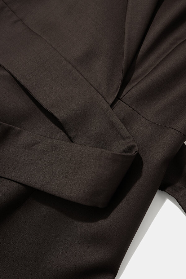 BROWN LONG SLEEVE ABOVE THE KNEE DRESS 7