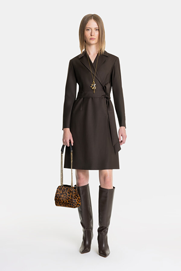BROWN LONG SLEEVE ABOVE THE KNEE DRESS