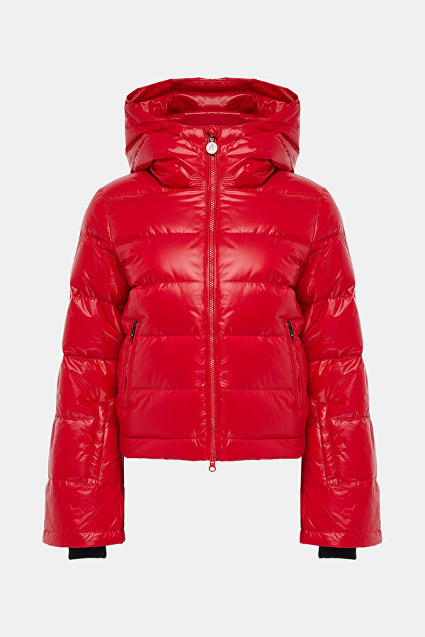 RED COAT