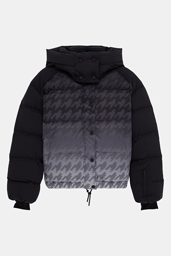GREY COAT