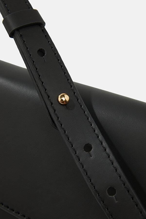 BLACK LEATHER BAG 6