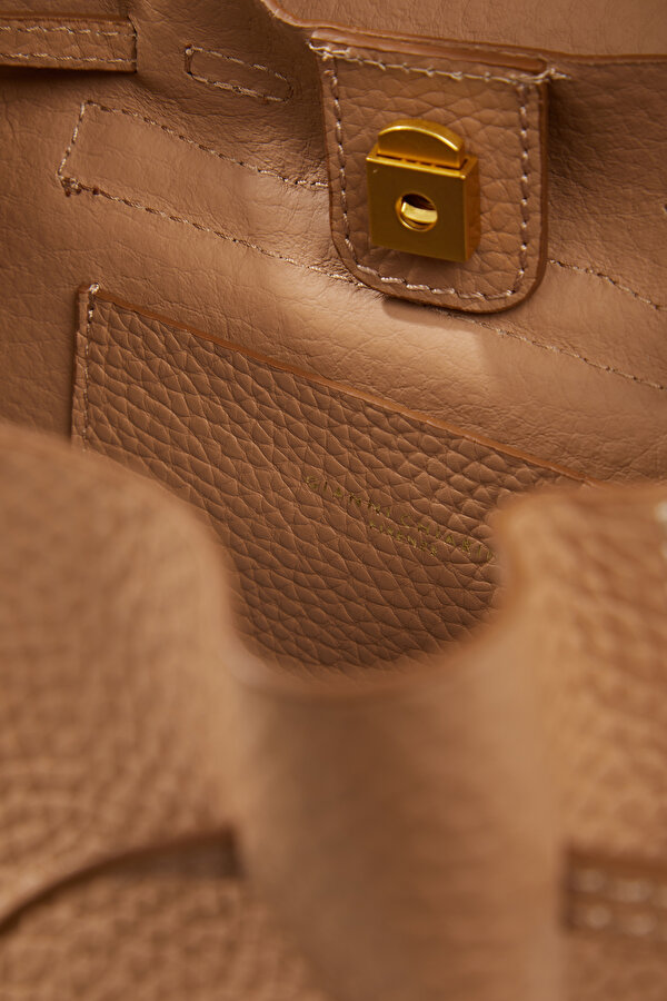 CAMEL LEATHER BAG 6