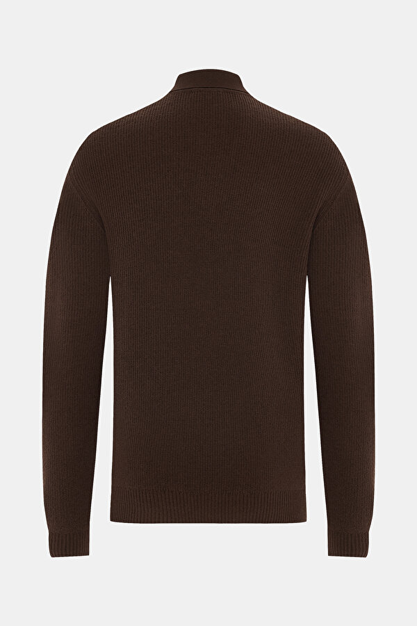 DARK BROWN POLO NECK TRICOT 2