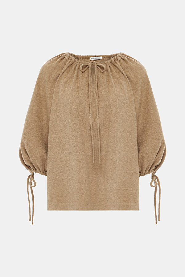 BEIGE 3/4 SLEEVES BLOUSE