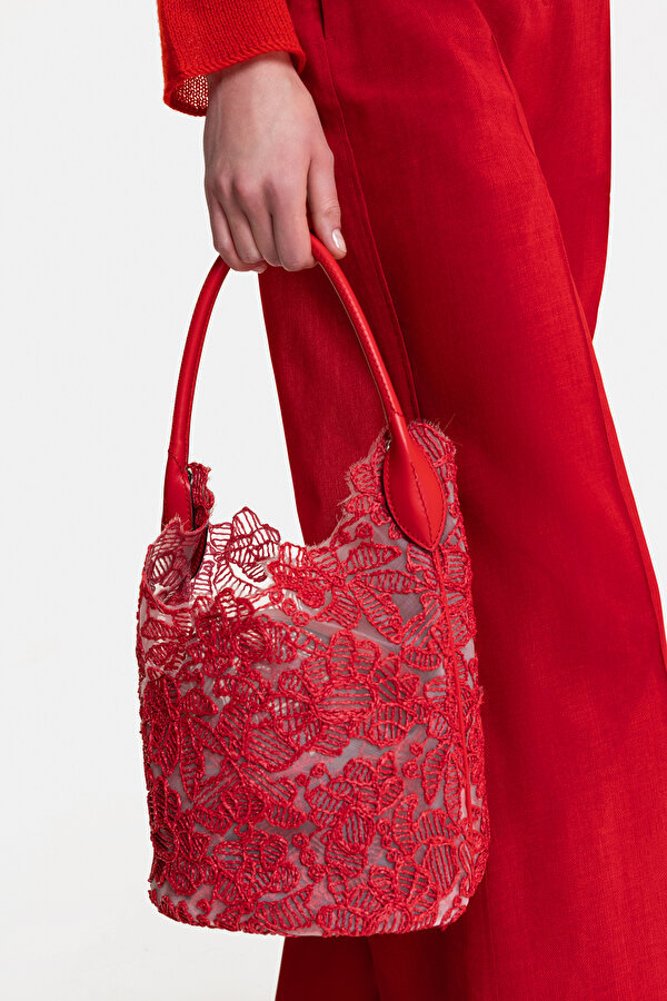 RED BASIC / ROUND NECKLINE TRICOT 7