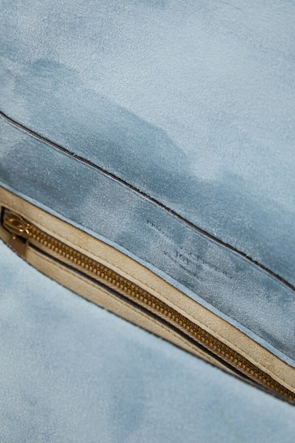 BLUE SUEDE BAG 6