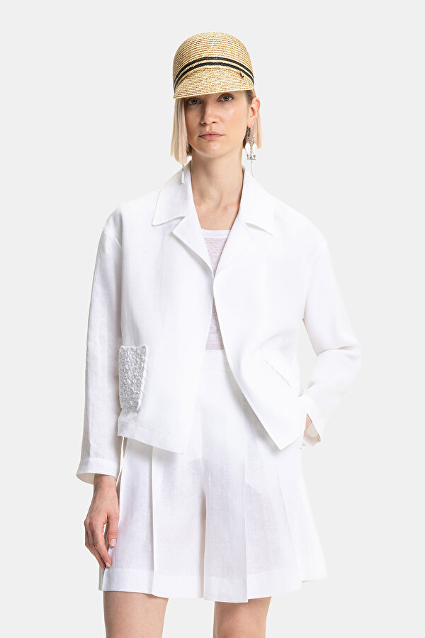 WHITE JACKET