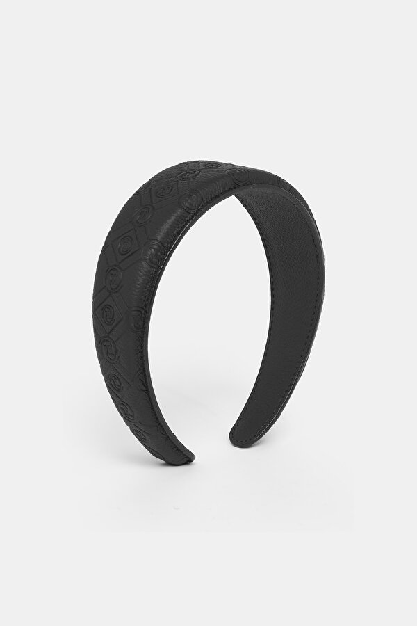BLACK LEATHER VAIROUS ACCESSORIES