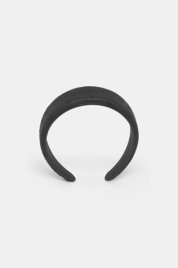 BLACK LEATHER VAIROUS ACCESSORIES 2