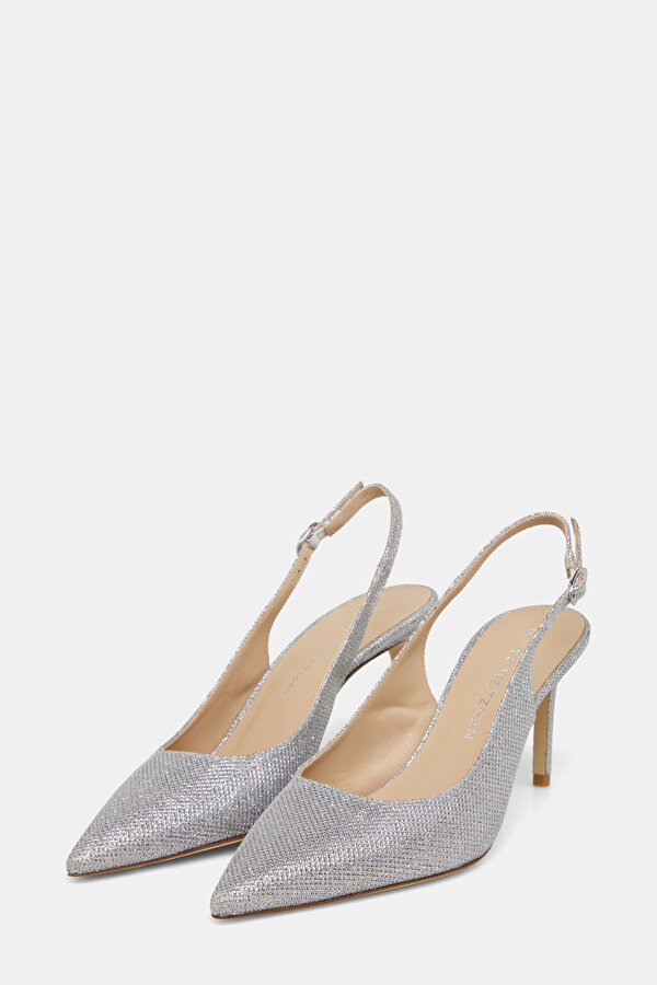 SILVER LEATHER SHOE 2