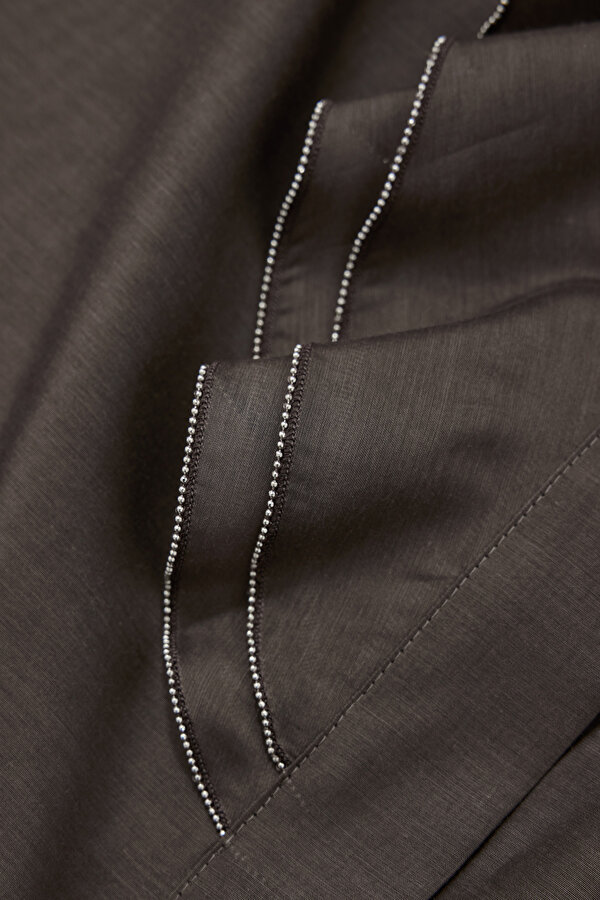 BROWN SLEEVELESS SHIRT 11