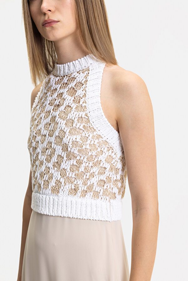 WHITE SLEEVELESS DRESS 6