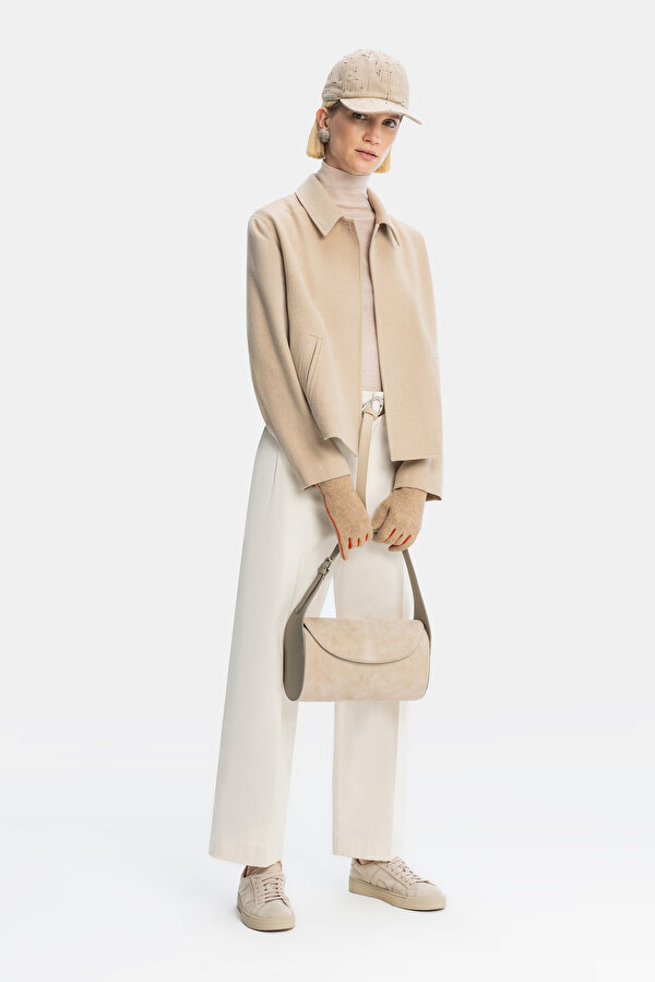 BEIGE JACKET