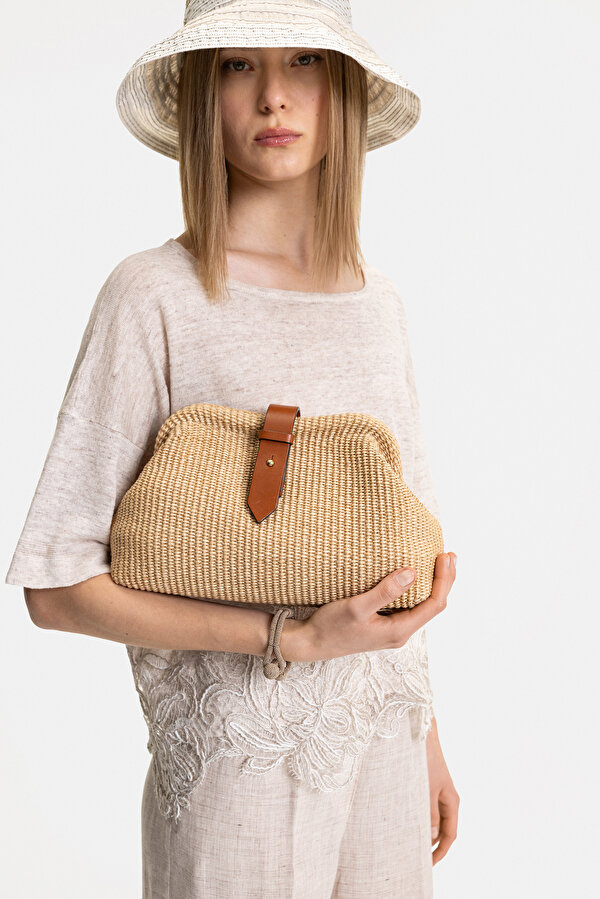 BEIGE BOAT NECK TRICOT 6