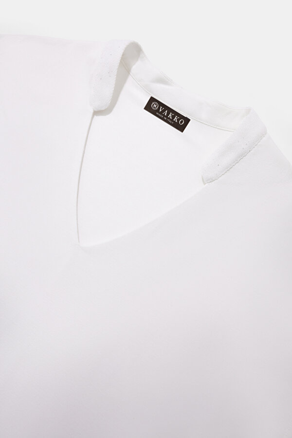 WHITE V NECK OFF THE SHOULDER TSHIRT 6