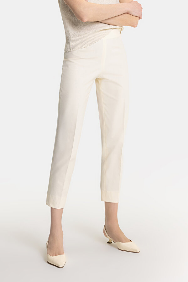ECRU SKINNY LEG TROUSERS 2