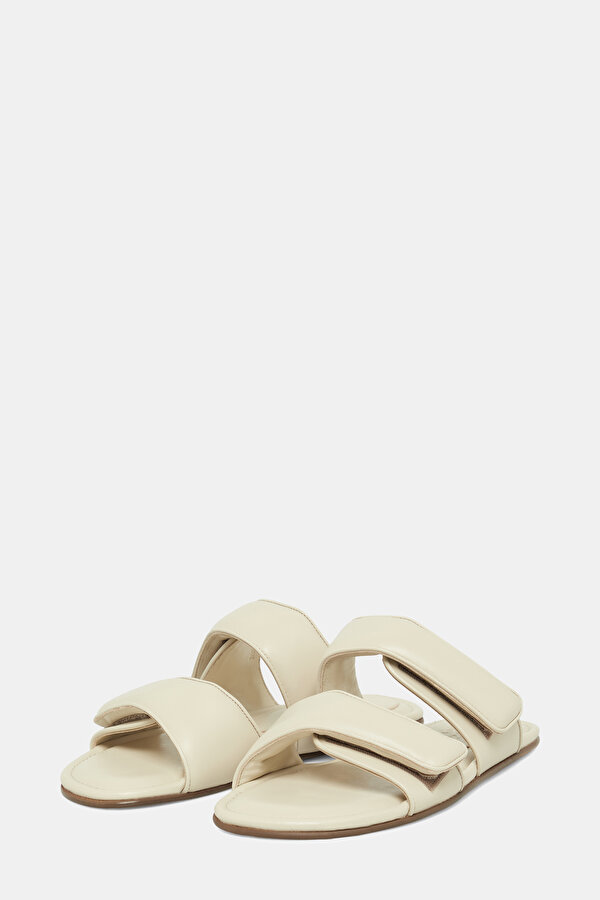 ECRU SLIPPER 2