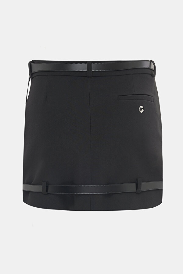 BLACK SKIRT 2