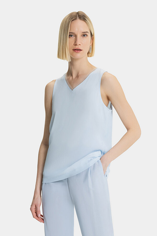 BLUE V NECK SLEEVELESS BLOUSE