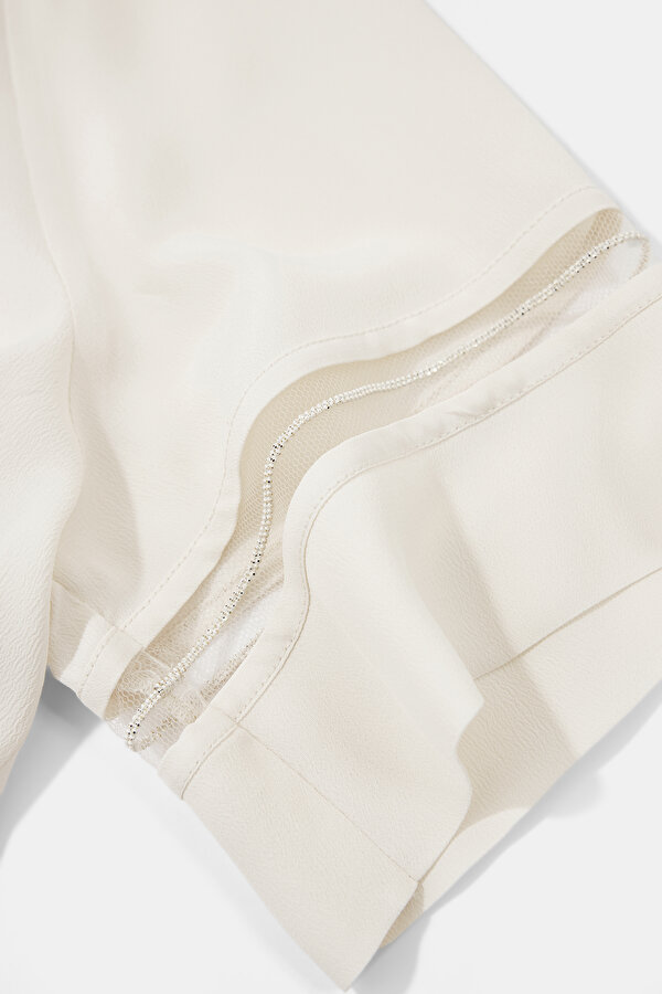 ECRU BASIC / ROUND NECKLINE SHORT SLEEVE BLOUSE 7