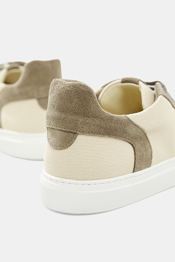 KHAKI SHOE 6