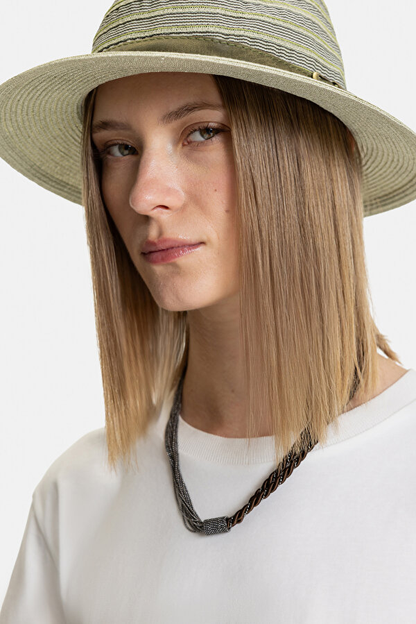 KHAKI BASIC / ROUND NECKLINE SHORT SLEEVE TSHIRT 7