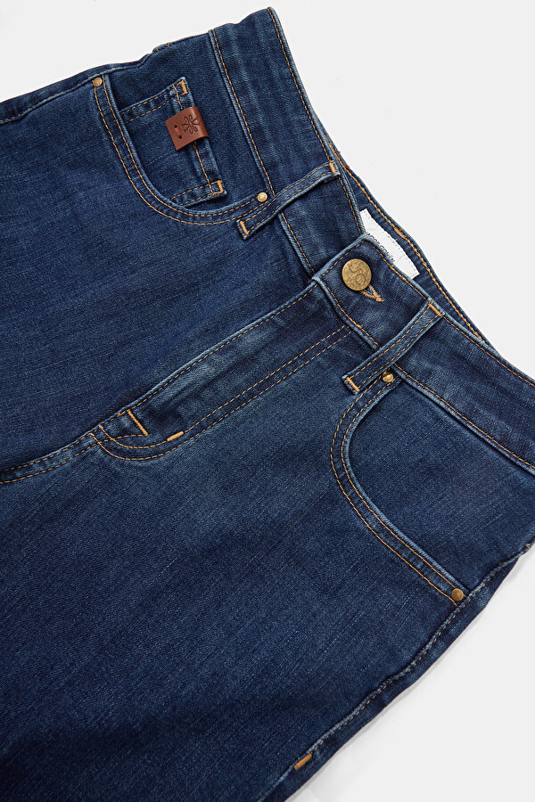 PANTS 6
