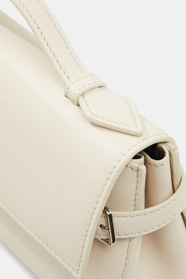 ECRU LEATHER BAG 6