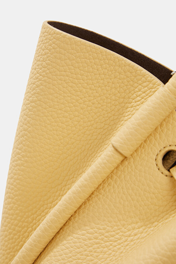 LIGHT YELLOW LEATHER BAG 7