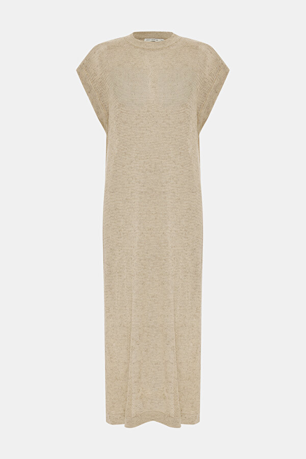 BEIGE DRESS