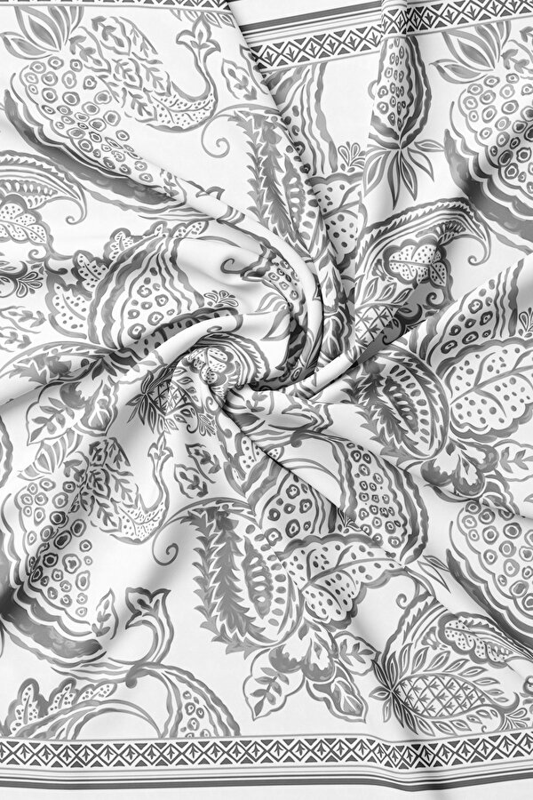 LIGHT GREY PAISLEY PATTERNED TWILL SCARF 2