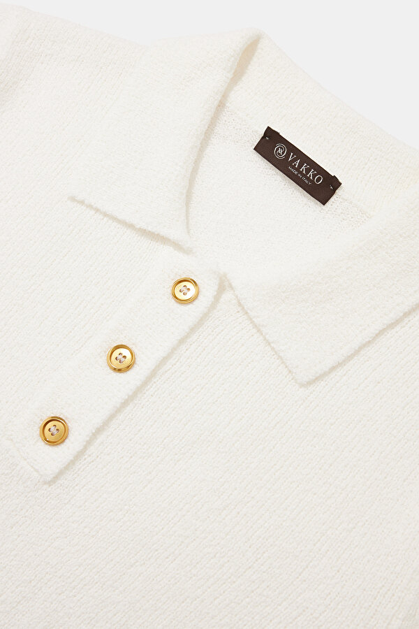 WHITE TRICOT 6
