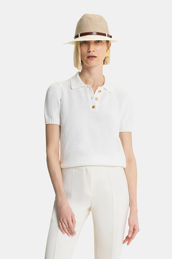 WHITE TRICOT