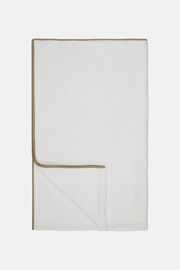 TOWEL 2