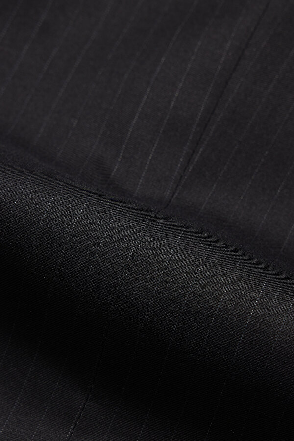BLACK WOOL/SILK SUIT 12