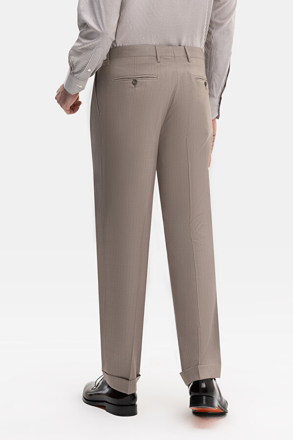 BEIGE WOOL/SILK SUIT 6