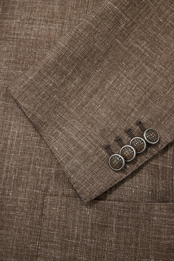 BROWN JACKET 11