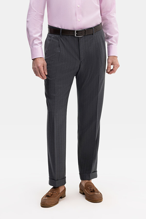 GREY SURPLICE NECKLINE (CROSS-OVER NECKLINE) WOOL SUIT 6