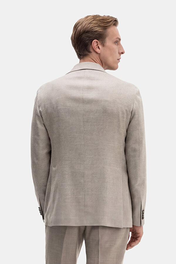 LIGHT BEIGE JACKET 2