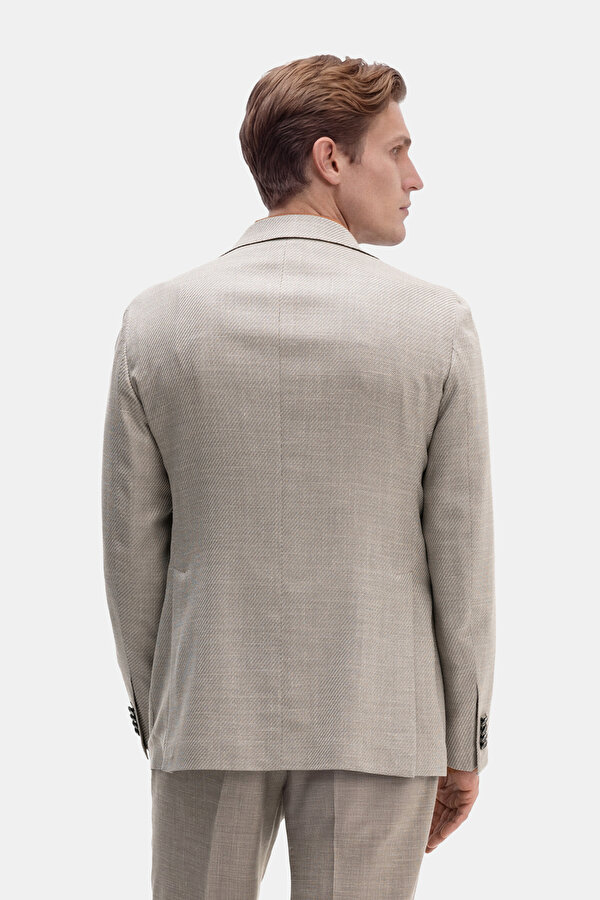 LIGHT BEIGE JACKET 2