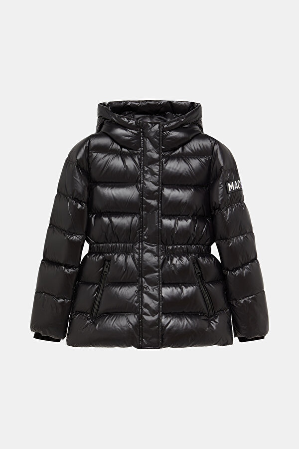 BLACK COAT
