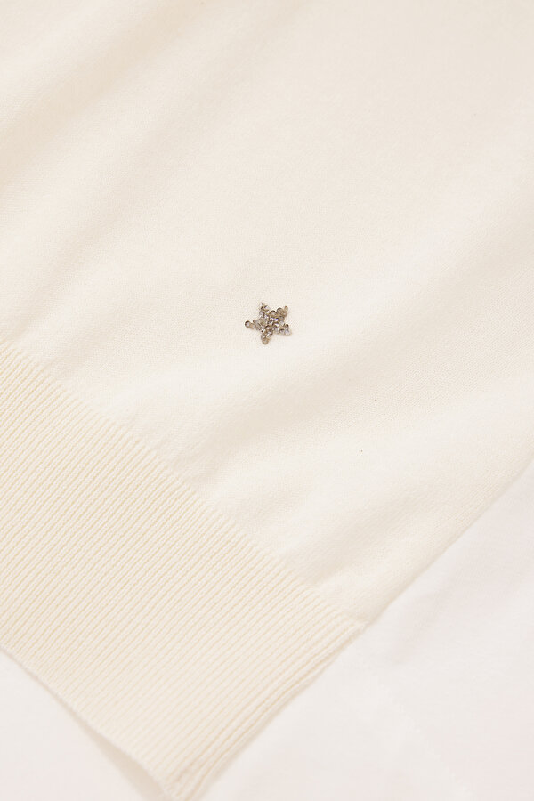 WHITE BASIC / ROUND NECKLINE SLEEVELESS BLOUSE 11