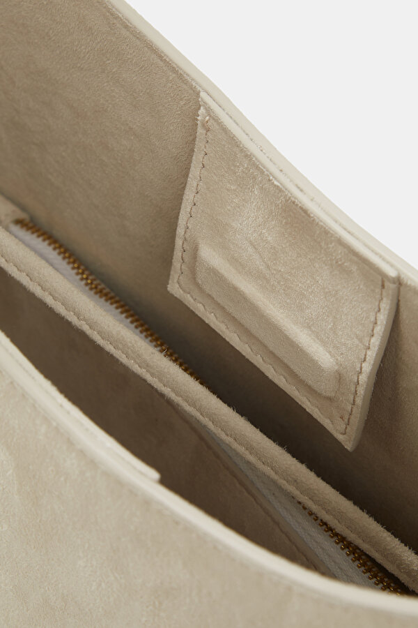 ECRU SUEDE BAG 7