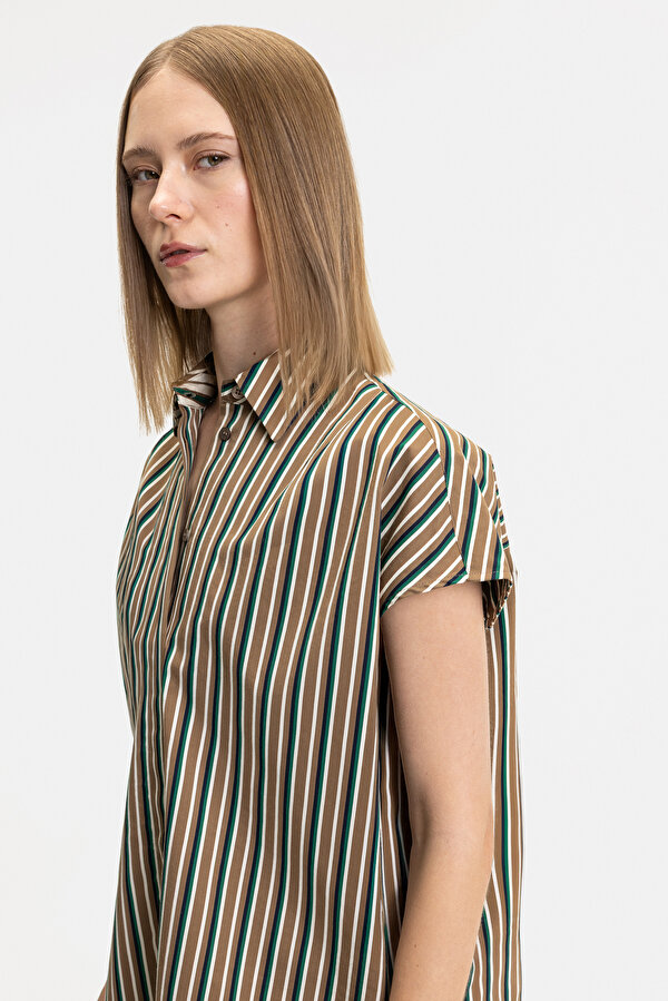GREEN SHORT SLEEVE SHIRT 6
