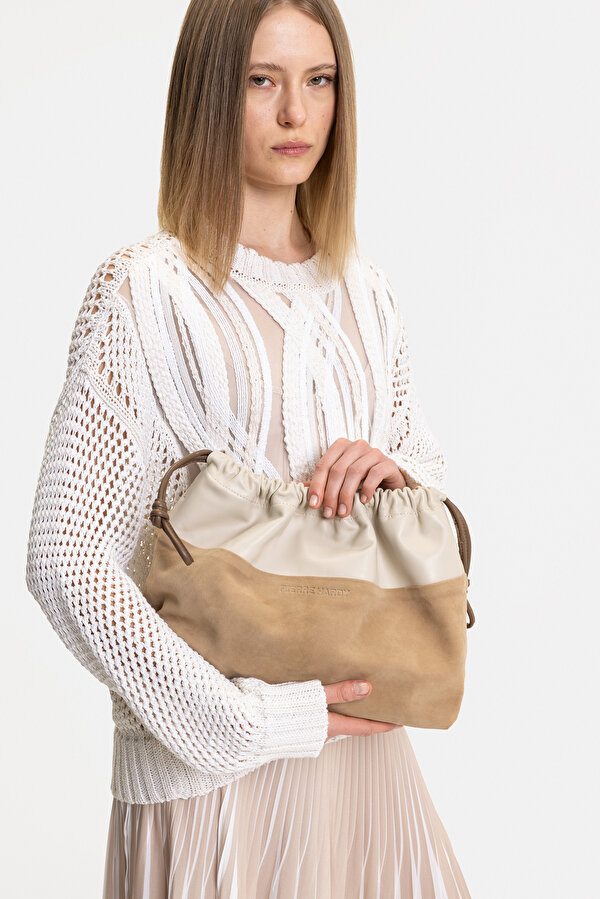 WHITE BASIC / ROUND NECKLINE TRICOT 7