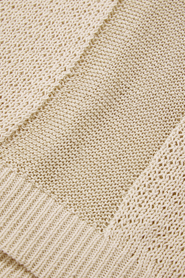 ECRU BASIC / ROUND NECKLINE TRICOT 7